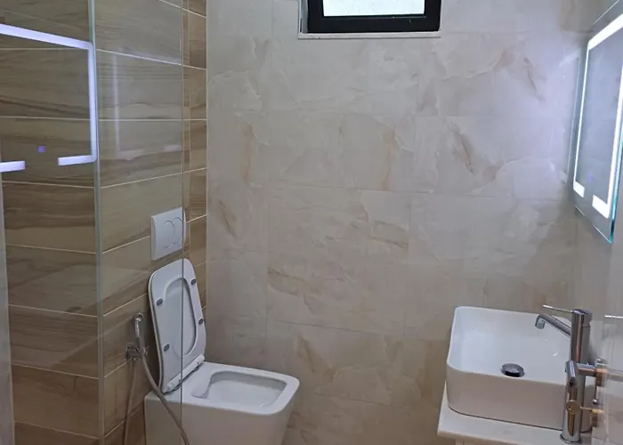 Sidri's Appartamento Gjirokastër